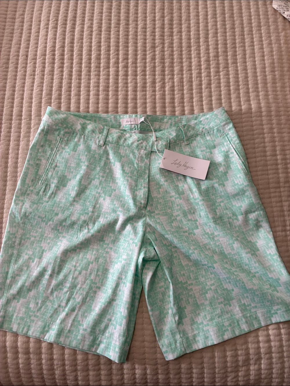 Lady Hagen Mint Green Patterned Women’s Golf Shorts